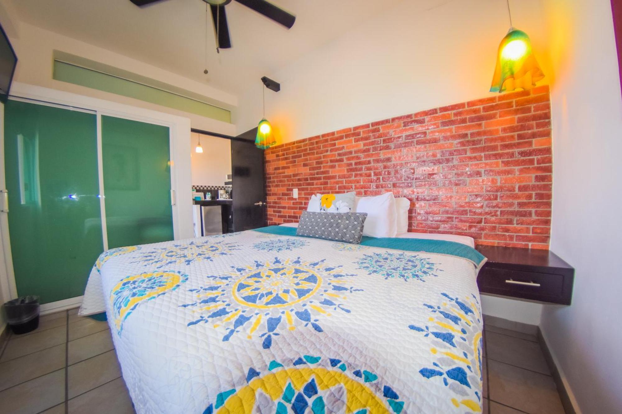 Hotel Suites Nadia بويرتو فالارتا المظهر الخارجي الصورة