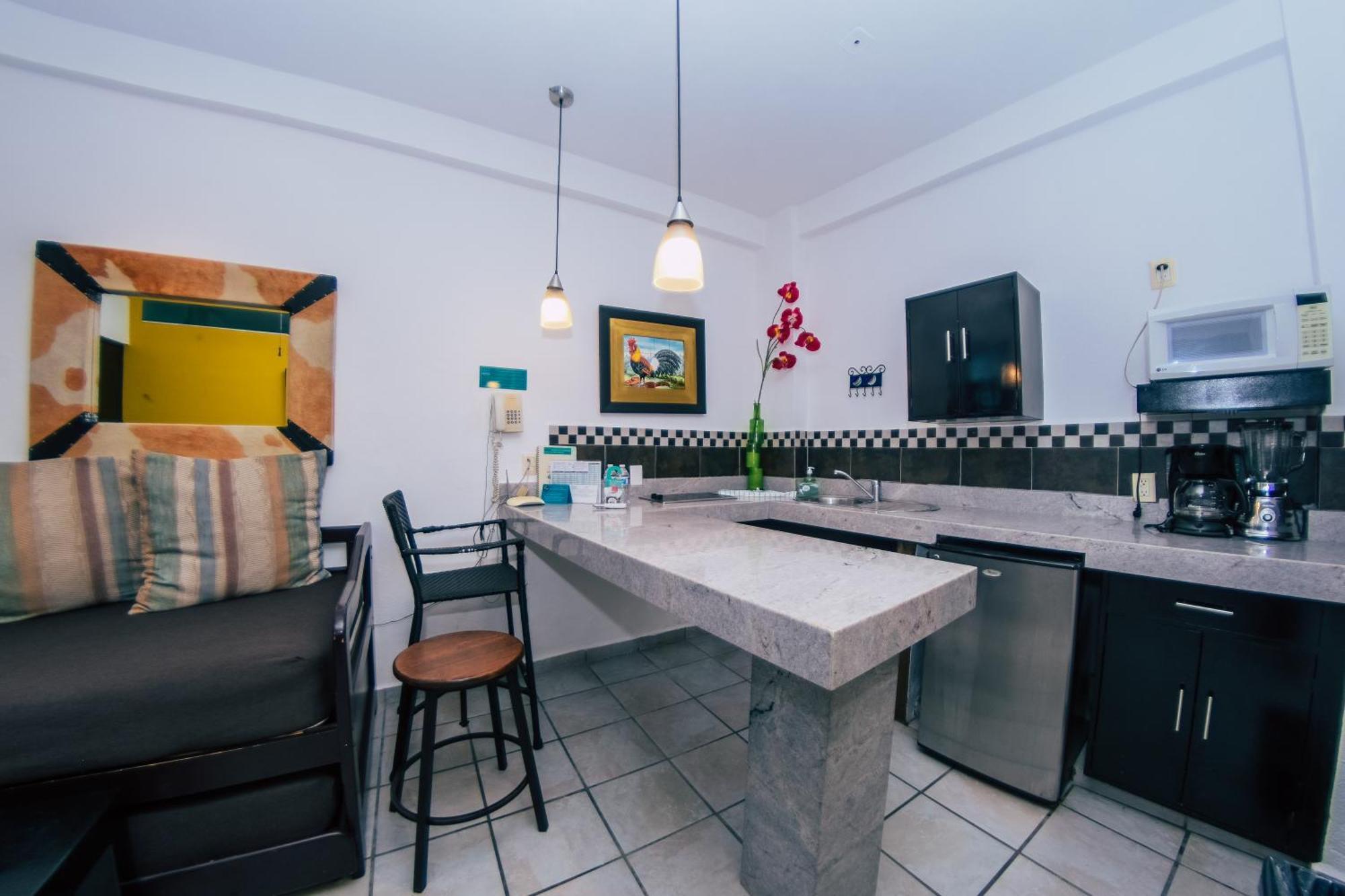 Hotel Suites Nadia بويرتو فالارتا المظهر الخارجي الصورة