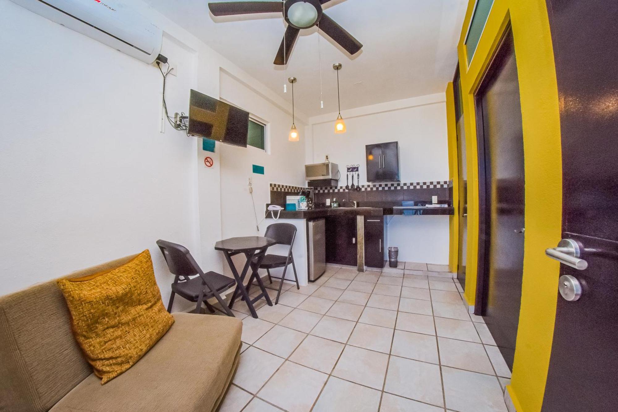 Hotel Suites Nadia بويرتو فالارتا المظهر الخارجي الصورة