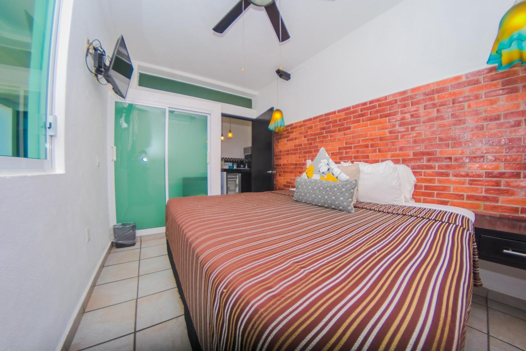 Hotel Suites Nadia بويرتو فالارتا المظهر الخارجي الصورة